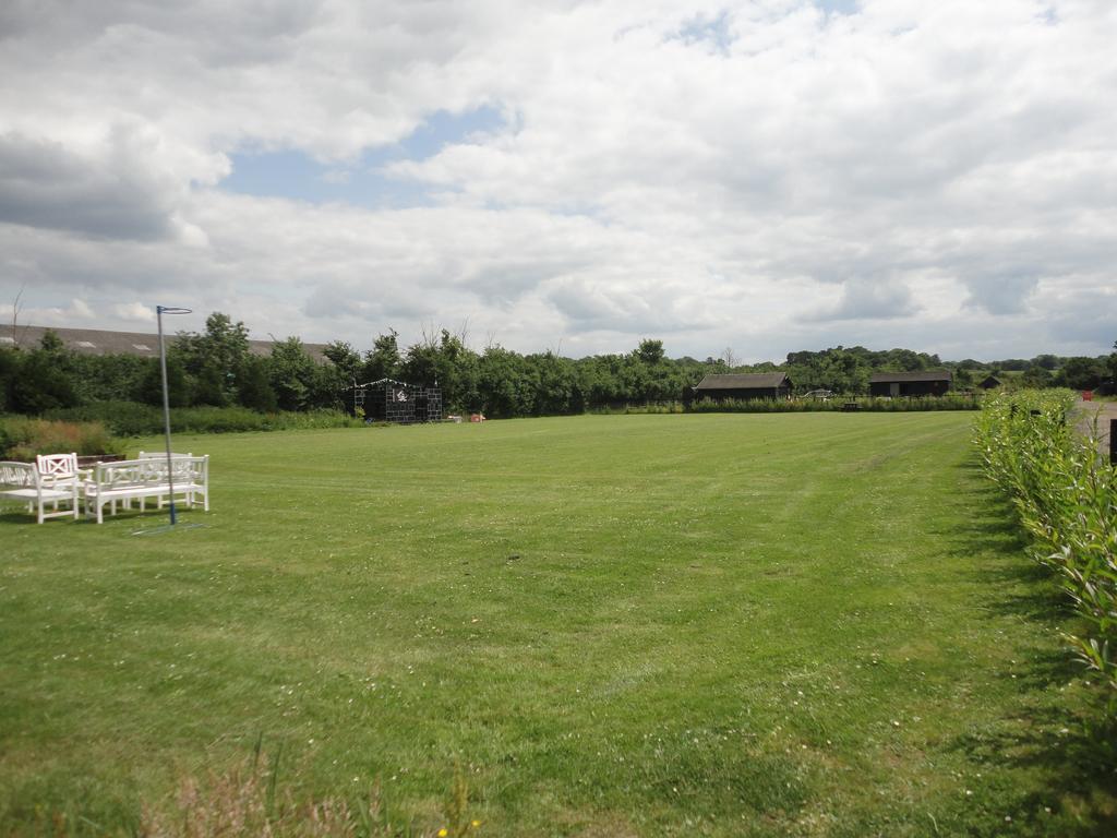 Willow Court Farm The Lodge & Petting Farm, 8 Mins From Legoland & Windsor, 15 Mins From Lapland Uk Zewnętrze zdjęcie